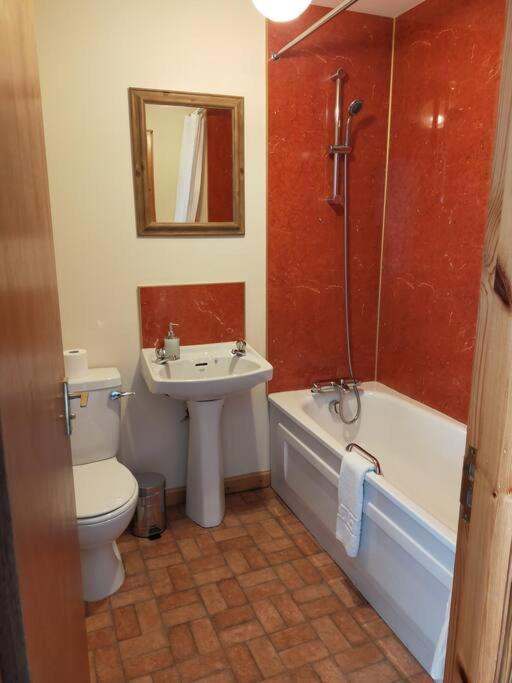 Spacious Sea View Home 5 Miles From Inverness North Kessock Buitenkant foto